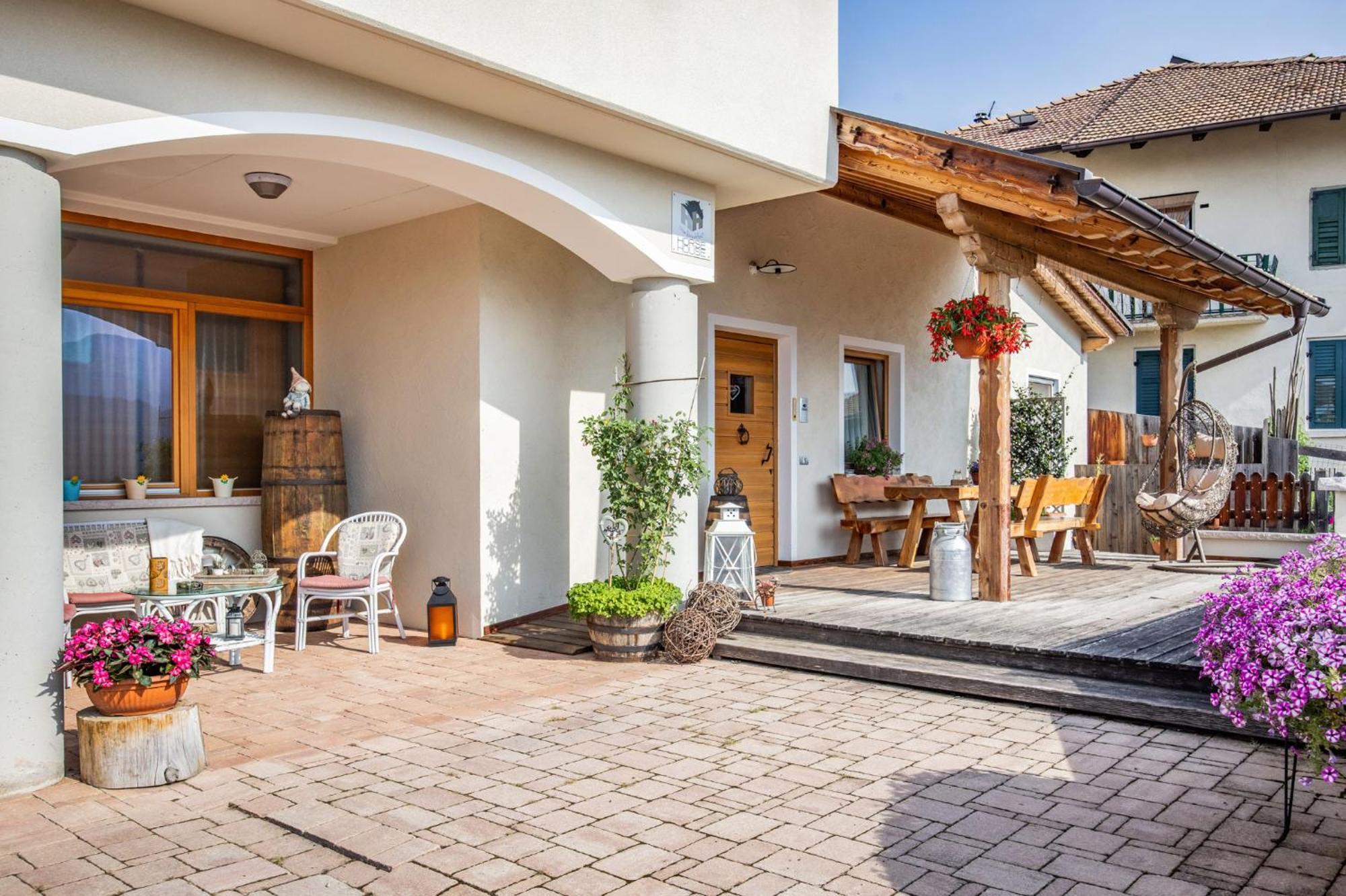 Bed and Breakfast Horse House Romallo Exterior foto